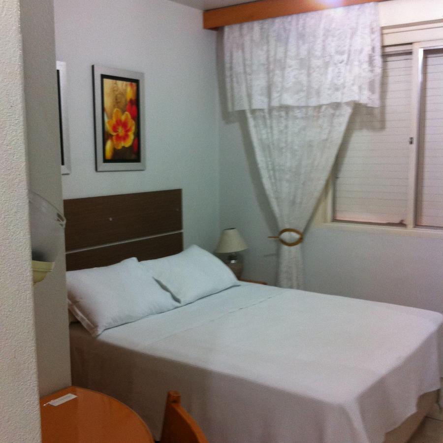 Hotel Brasil Cerro Largo Eksteriør billede